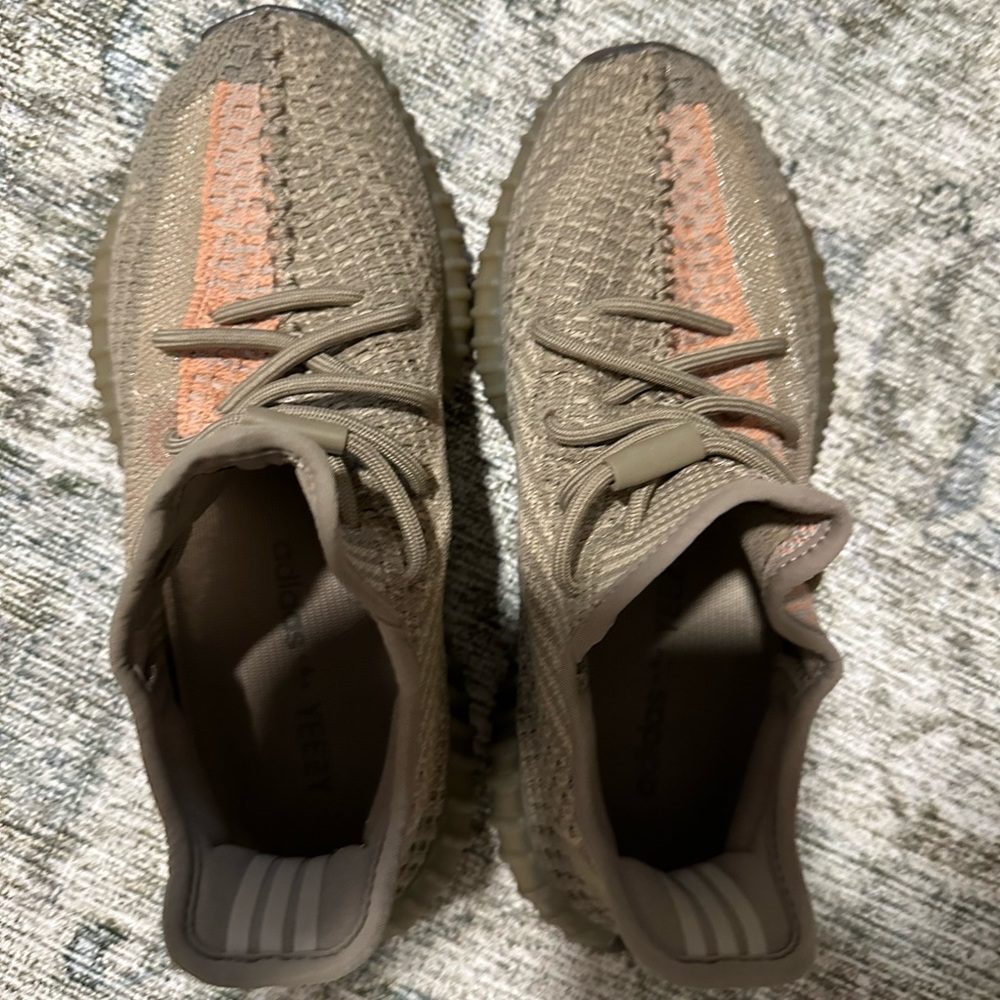Yeezy Boost 350 V2
